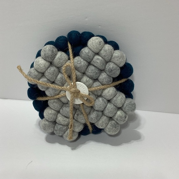 Anthropologie Felt Trivets Set NWT Heart Felt Trivets Wool - Picture 9 of 9